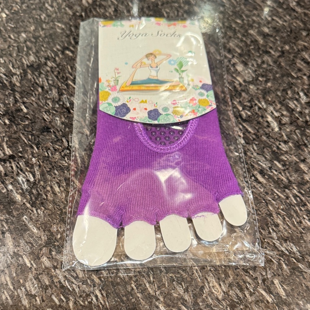 Purple Toe-Separate Yoga Grip Socks